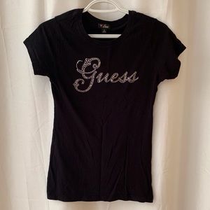 GUESS t-shirt
